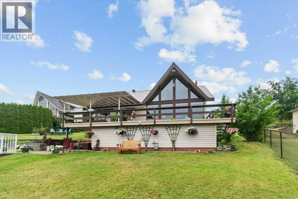 2504 Blind Bay Road, Blind Bay